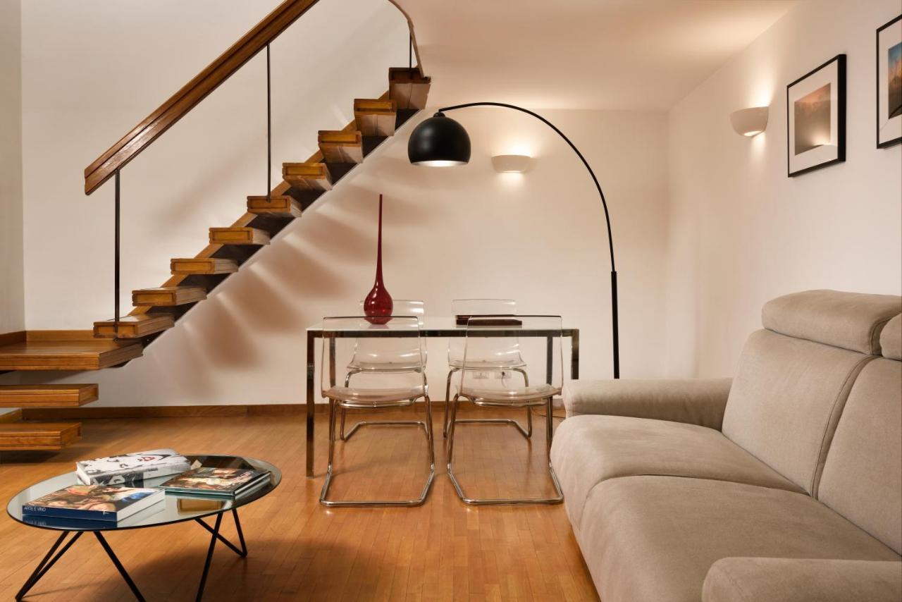 Navona 80 Loft Apartment โรม ภายนอก รูปภาพ