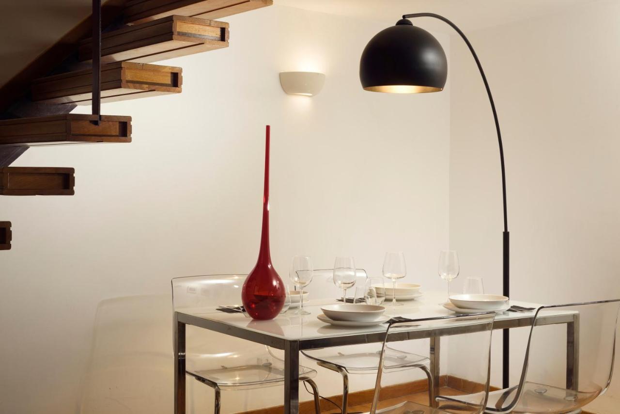 Navona 80 Loft Apartment โรม ภายนอก รูปภาพ